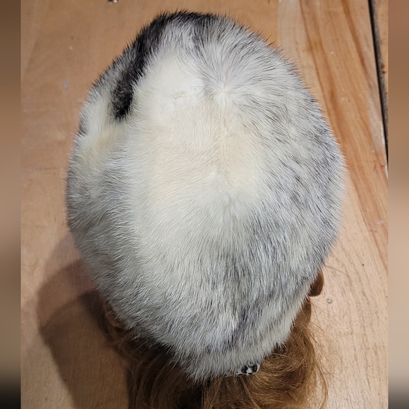 Vintage Christine Originals unisex 50s, 60s  white luxury genuine fur hat - Picture 5 of 7
